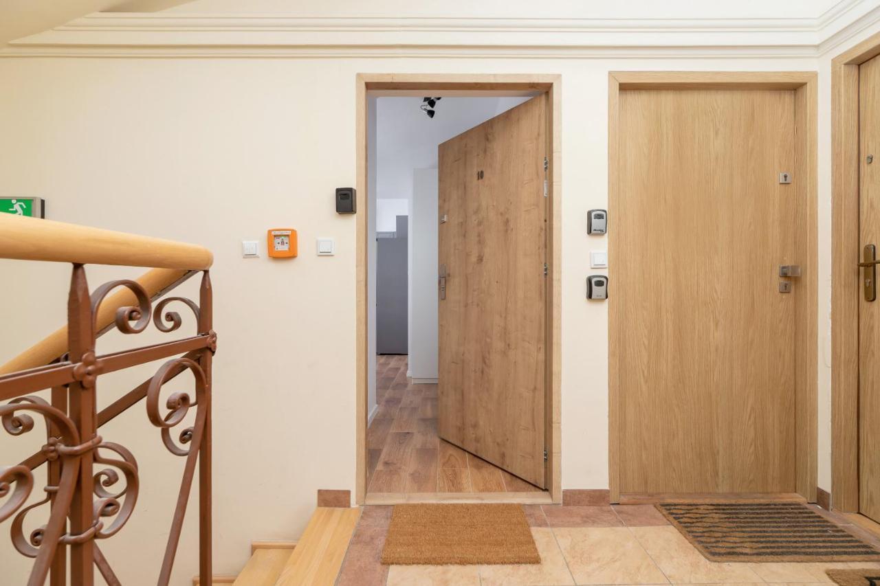 Radziwillowska Apartment Cracow Planty By Noclegi Renters Краків Екстер'єр фото