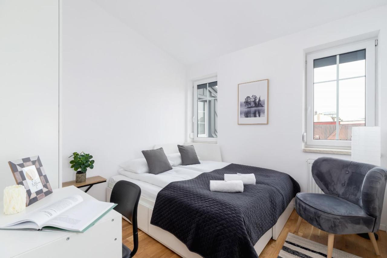 Radziwillowska Apartment Cracow Planty By Noclegi Renters Краків Екстер'єр фото